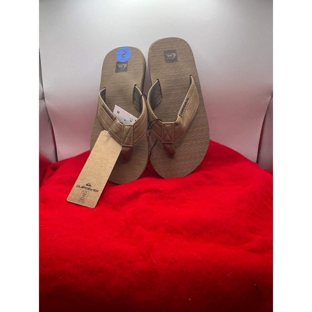 Boys Quicksilver Flip Flops size 2